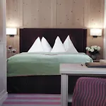 Rigele Royal Superior 4*