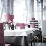 ホテル Rigele Royal Superior 4*