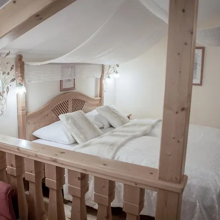 Rigele Royal Superior Hotel 4*