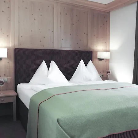 Rigele Royal Superior 4* اوبرتاورن
